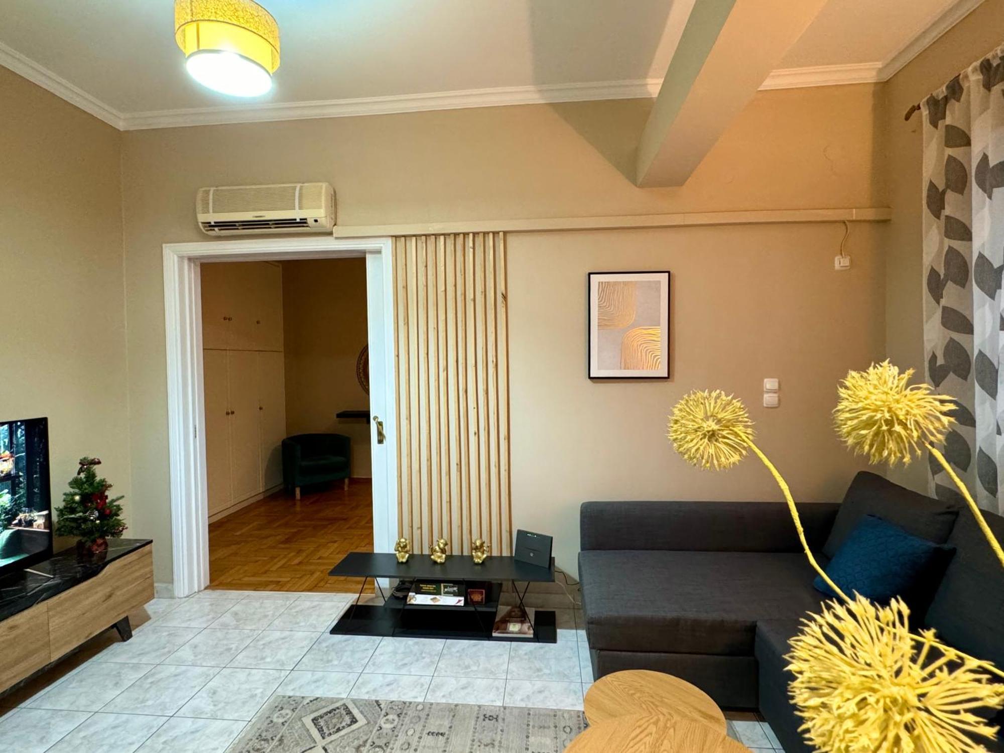 Cozy Home In Nea Smirni Атина Екстериор снимка
